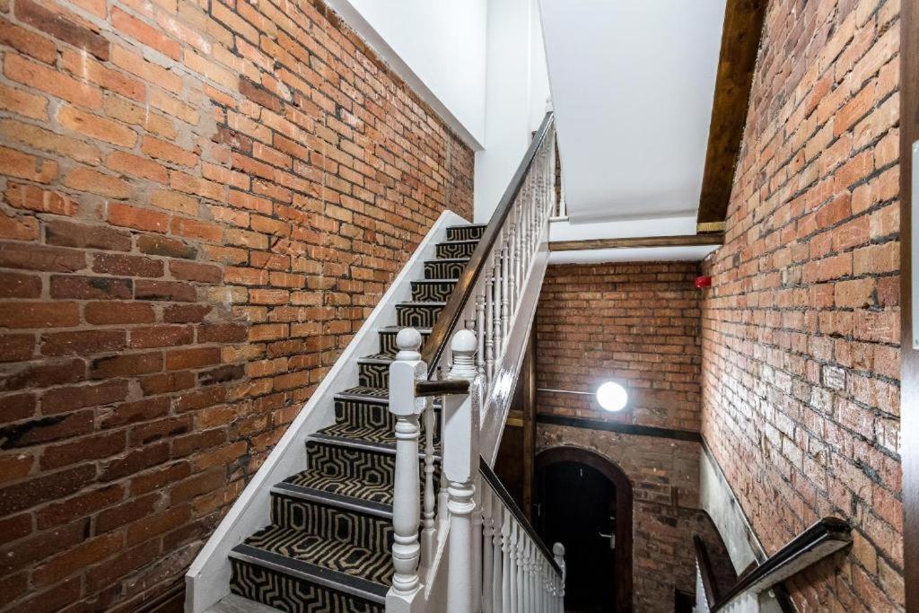 27 Stanley Street Aparthotel By Ustay Liverpool Exteriör bild
